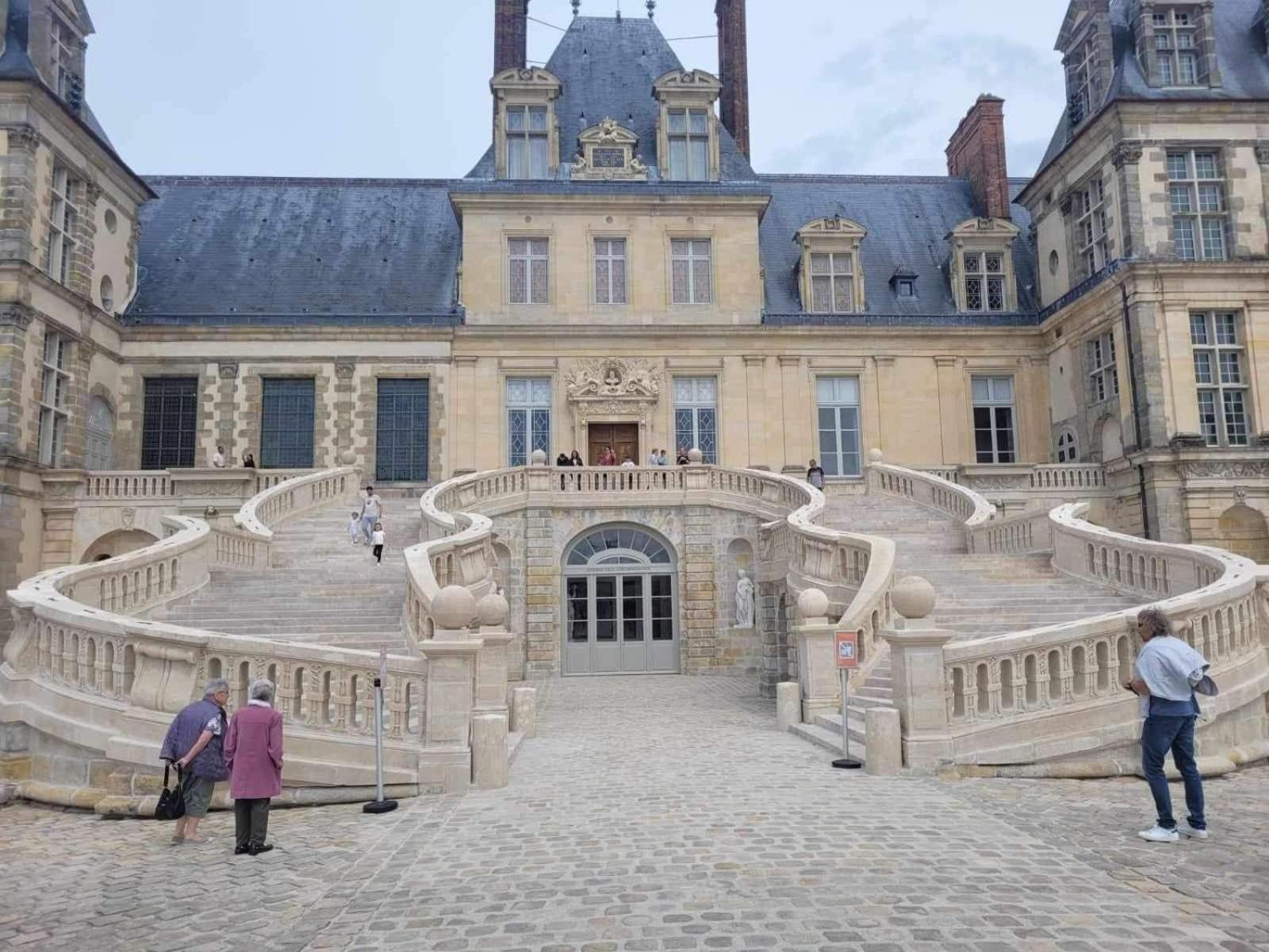 Detente A Sorques Montigny-sur-Loing Exteriér fotografie